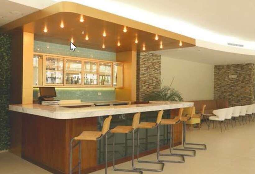 Radisson Hotel Panama Canal