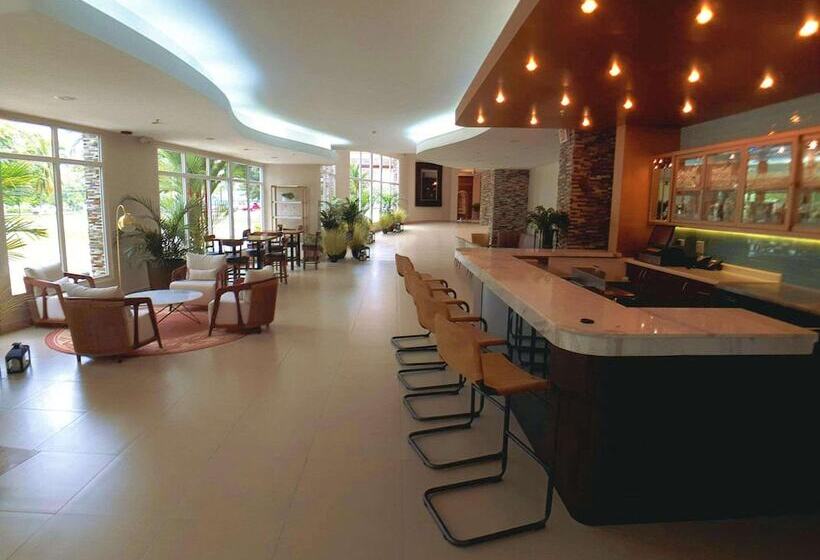 Radisson Hotel Panama Canal