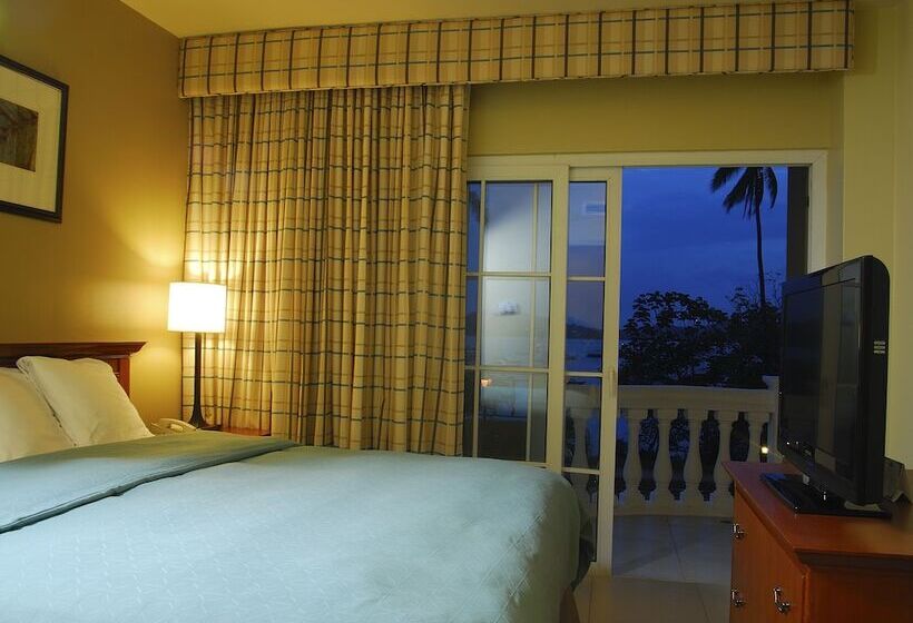 Radisson Hotel Panama Canal