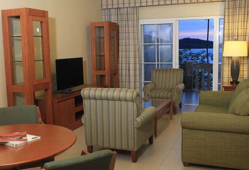 Radisson Hotel Panama Canal