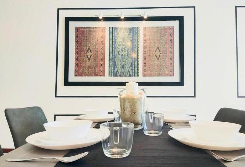 בית מלון כפרי Rainbow Paradise Beach Resort