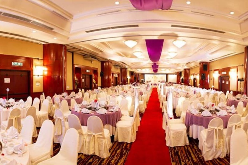 בית מלון כפרי Rainbow Paradise Beach Resort