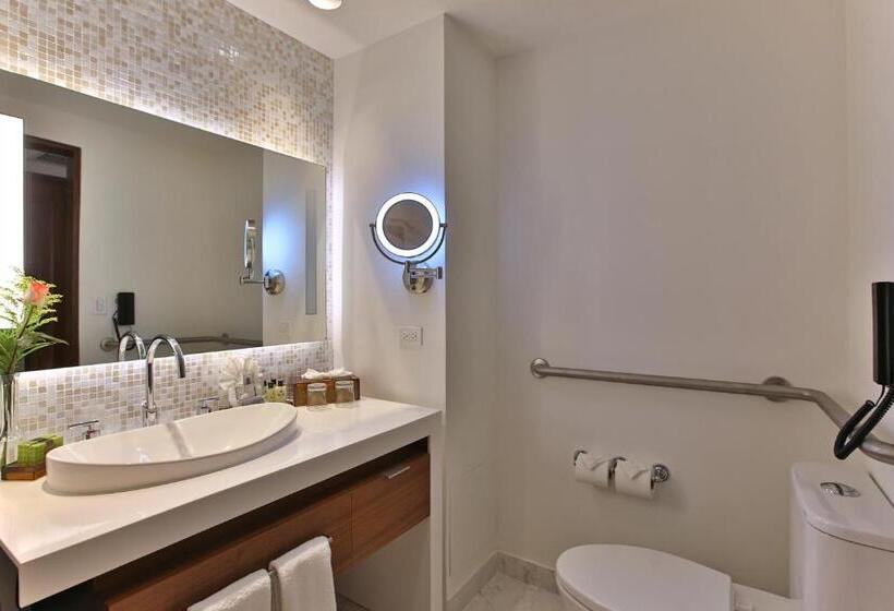 Hotel Real Intercontinental Metrocentro Managua, An Ihg