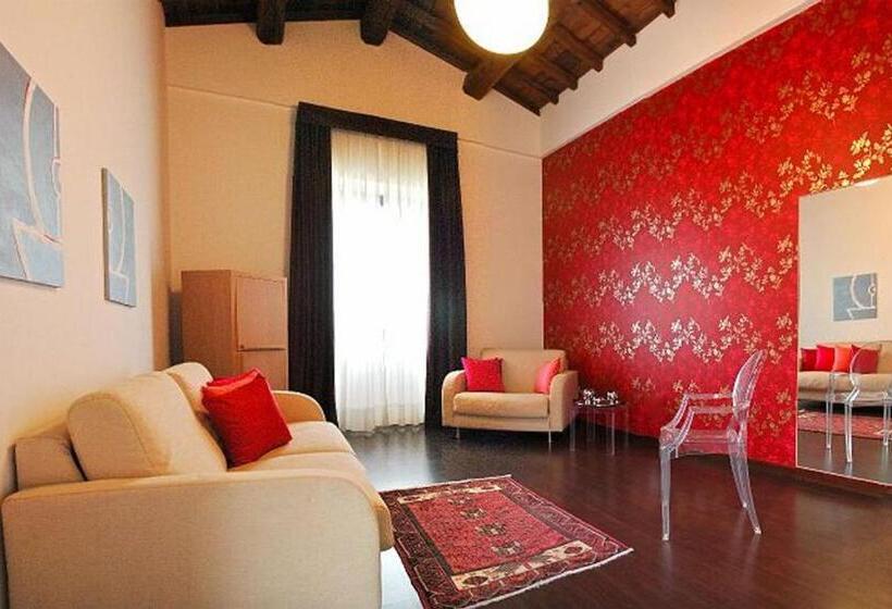 Отель Relais Villa d'Assio