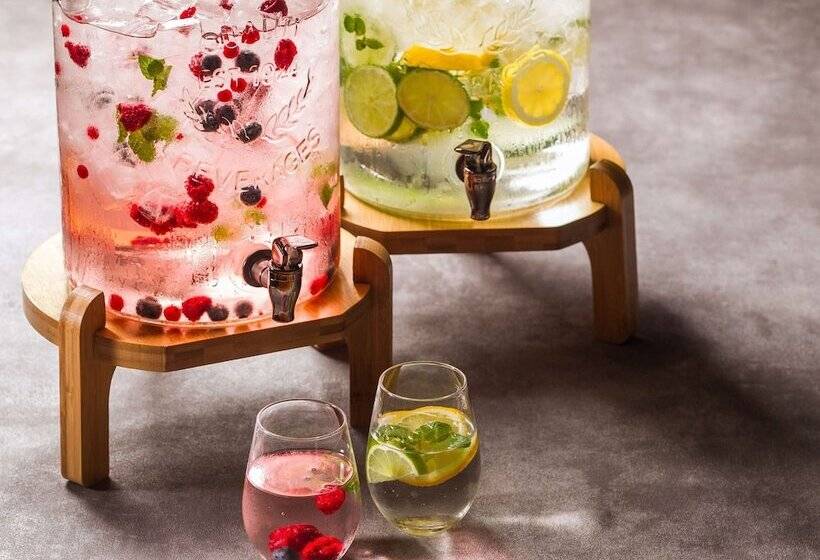 בית מלון כפרי Grand Mercure Sapporo Odori Park