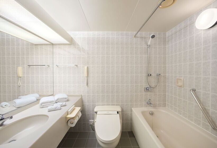 בית מלון כפרי Grand Mercure Sapporo Odori Park