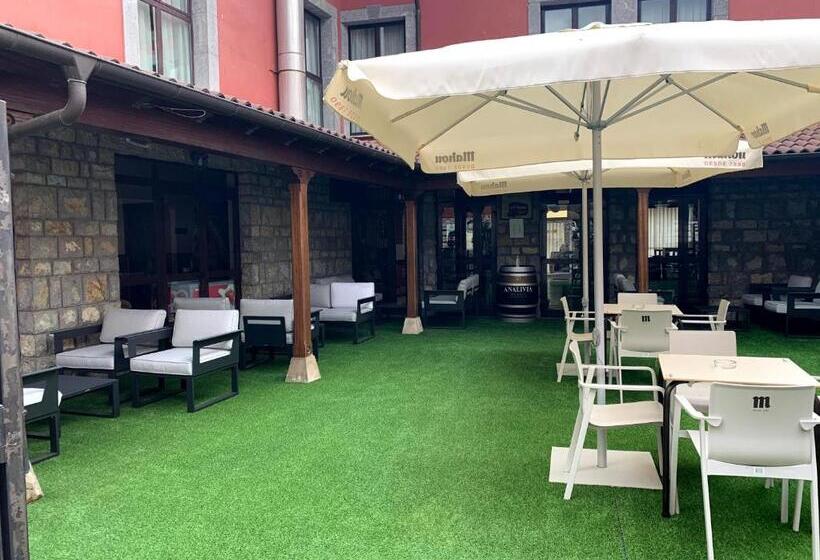 田舎風ホテル Apartamentos Peña Santa