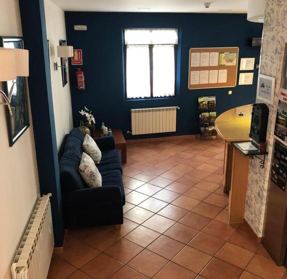 田舎風ホテル Apartamentos Peña Santa