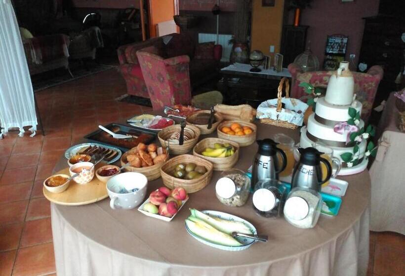 هتل روستایی Posada La Mies