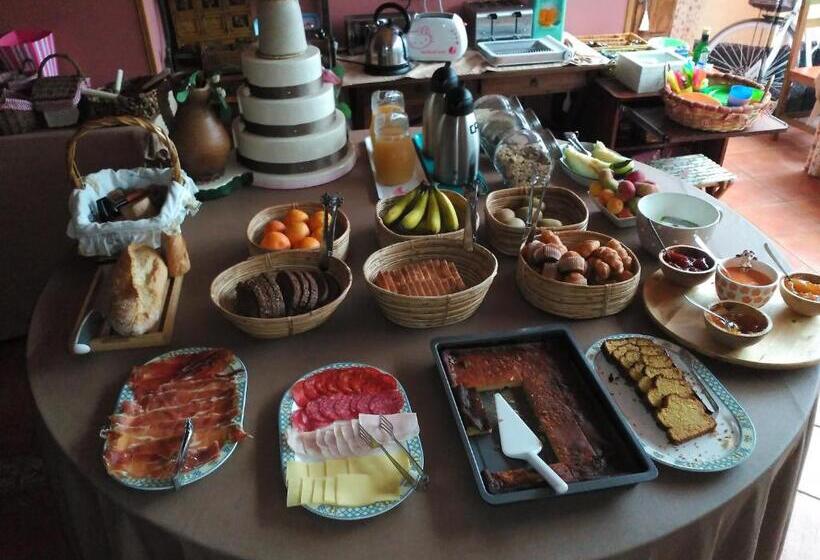 هتل روستایی Posada La Mies