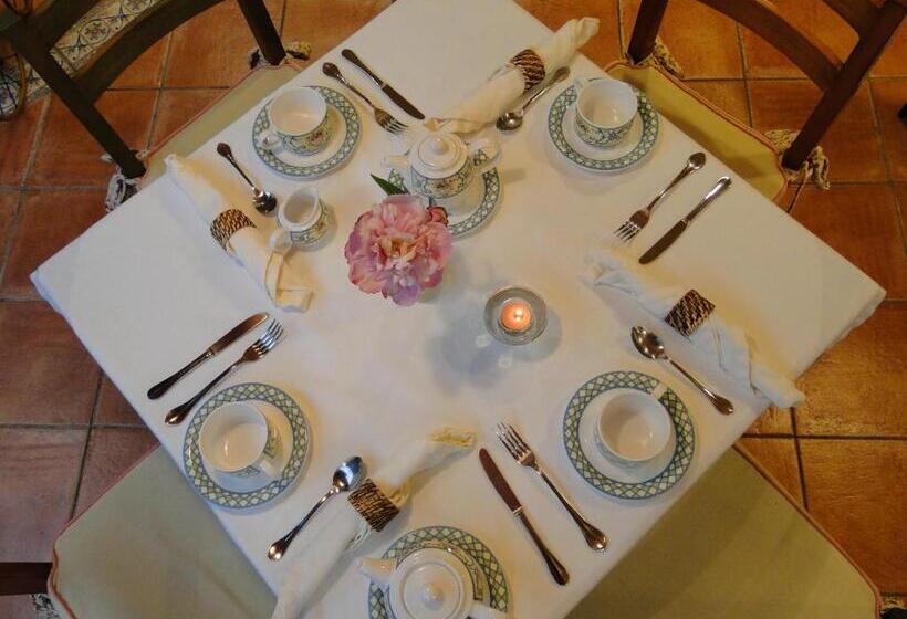 هتل روستایی Posada La Mies