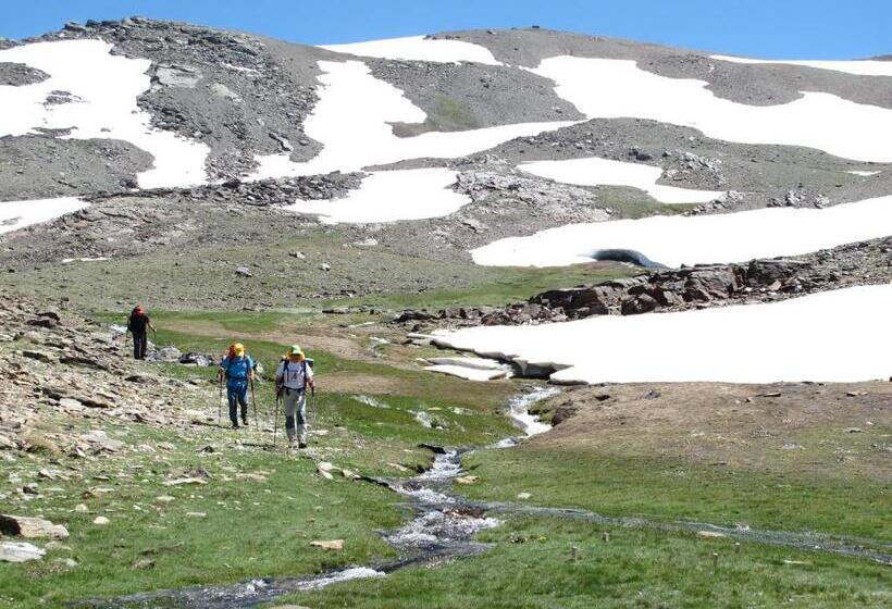 田舎風ホテル Rural Huerta Del Laurel