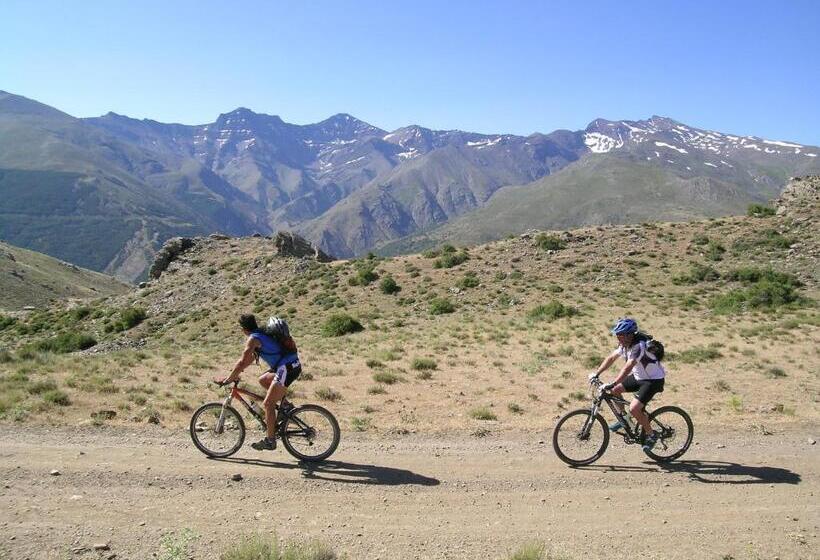 田舎風ホテル Rural Huerta Del Laurel