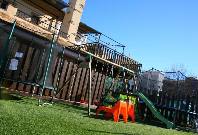 田舎風ホテル Rural Huerta Del Laurel