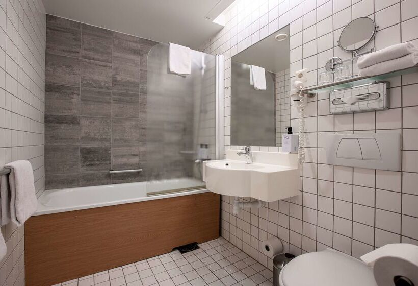 فندق Scandic Alvik