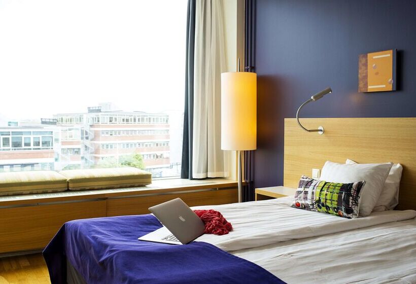 فندق Scandic Alvik