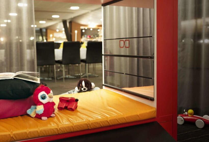 호텔 Scandic Alvik