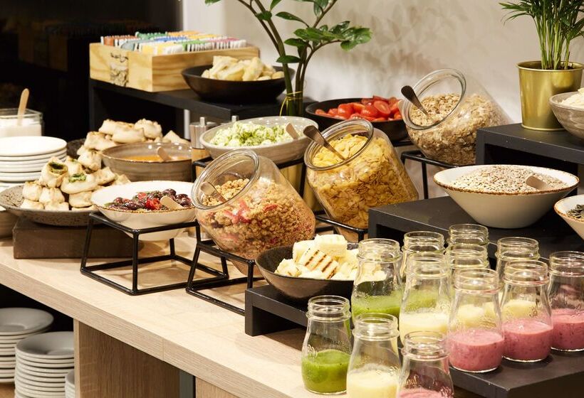 هتل Scandic Wrocław