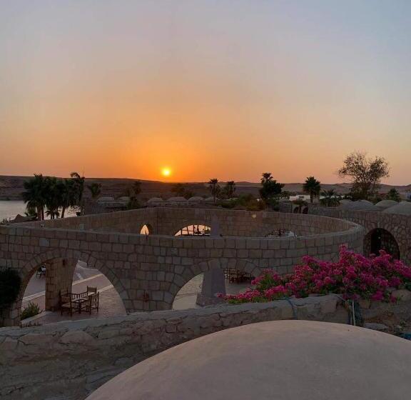 בית מלון כפרי Seti Abu Simbel Lake Resort
