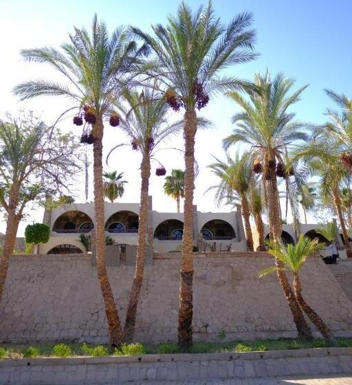 בית מלון כפרי Seti Abu Simbel Lake Resort