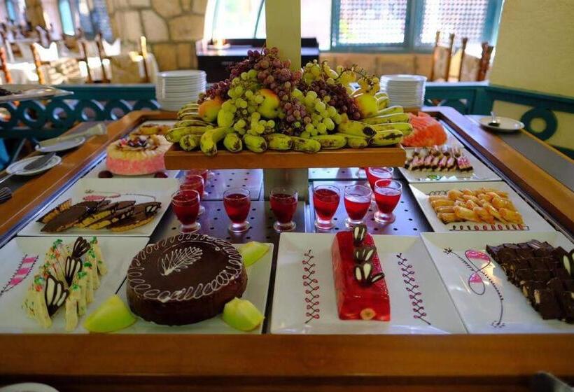 בית מלון כפרי Seti Abu Simbel Lake Resort