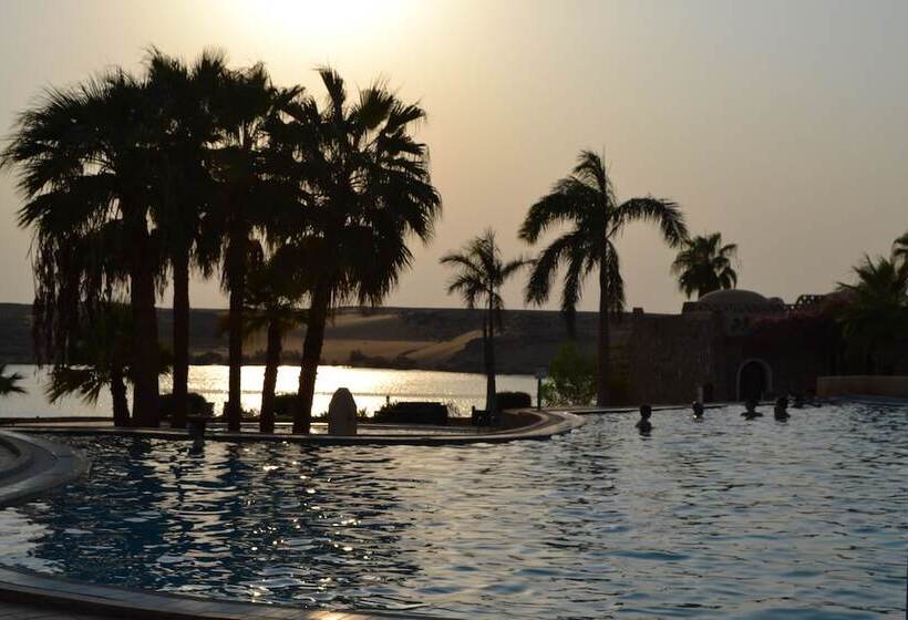 בית מלון כפרי Seti Abu Simbel Lake Resort