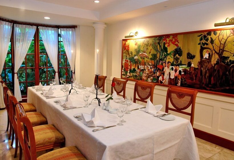 酒店 Settha Palace