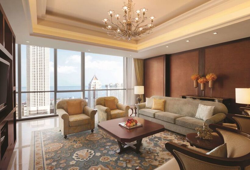 هتل Shangri La Qingdao   May Fourth Square