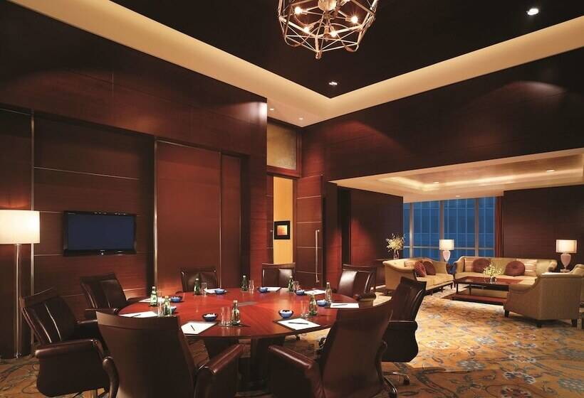 هتل Shangri La Qingdao   May Fourth Square