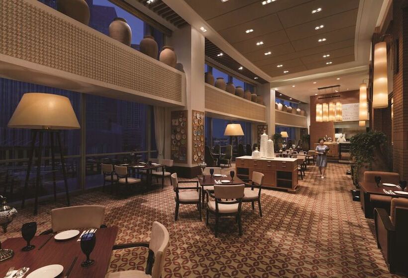 هتل Shangri La Qingdao   May Fourth Square