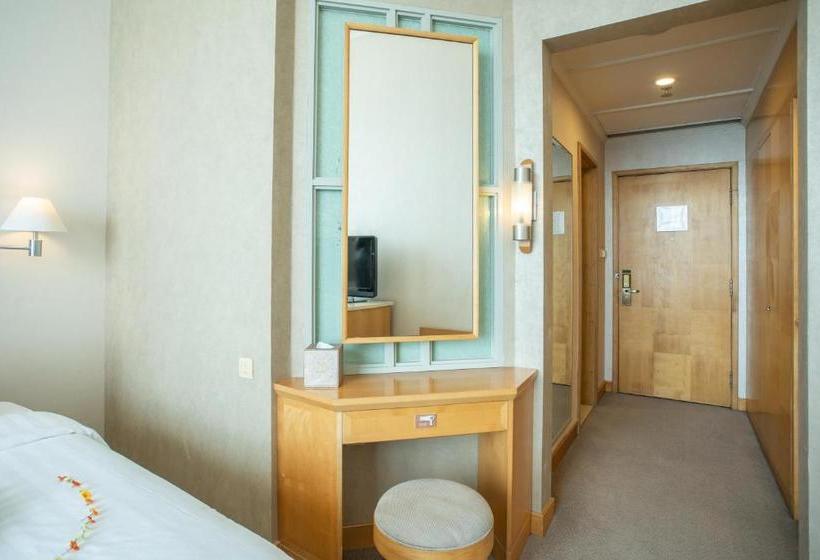 בית מלון כפרי Shantou Junhua Haiyi