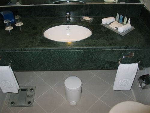 هتل Swissbel Sharjah