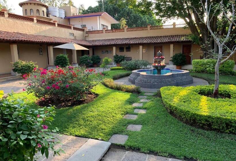 Отель Spa Posada Tlaltenango