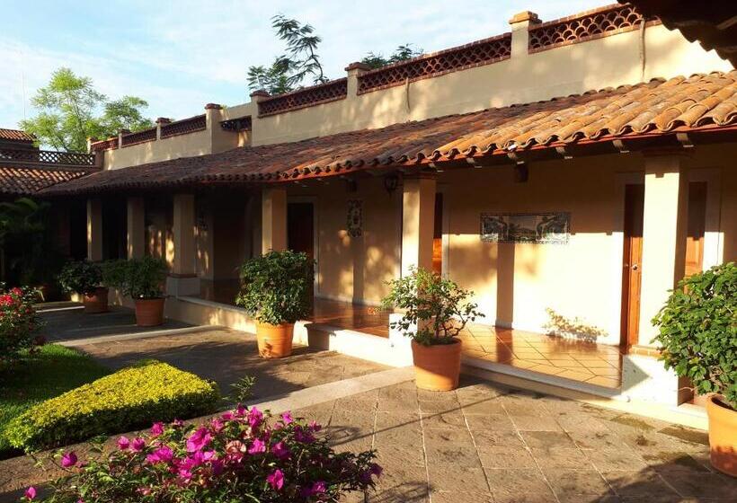 Отель Spa Posada Tlaltenango