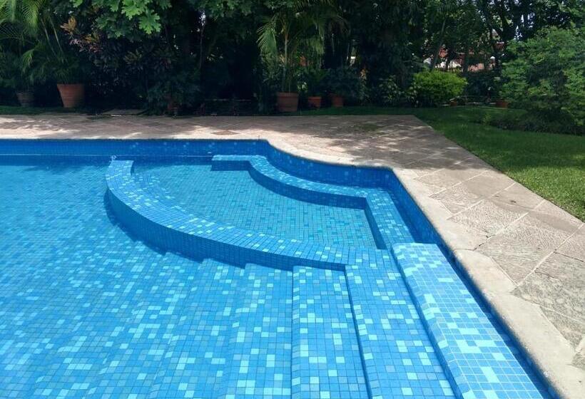 Отель Spa Posada Tlaltenango