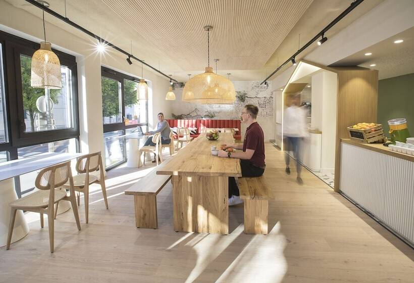 هتل Hôtel Life Bordeaux Gare   Bg