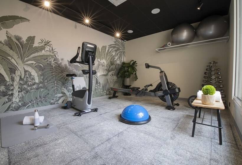 هتل Hôtel Life Bordeaux Gare   Bg