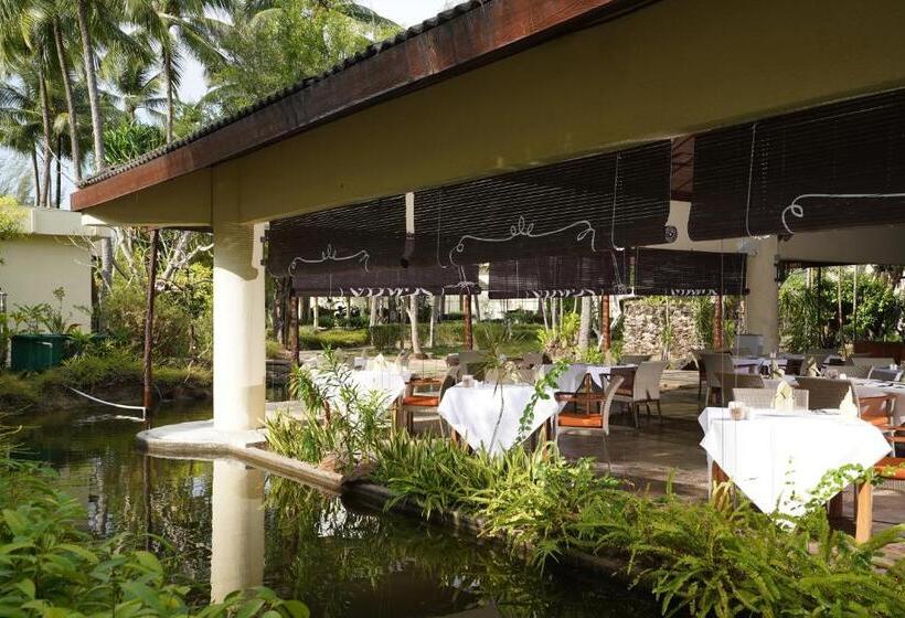 Tanjung Rhu Resort