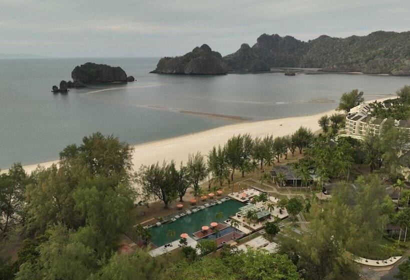 Tanjung Rhu Resort