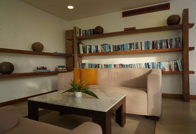 Tanjung Rhu Resort