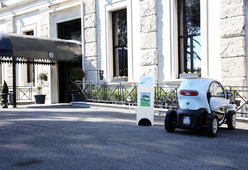 בית מלון כפרי Th Roma  Carpegna Palace