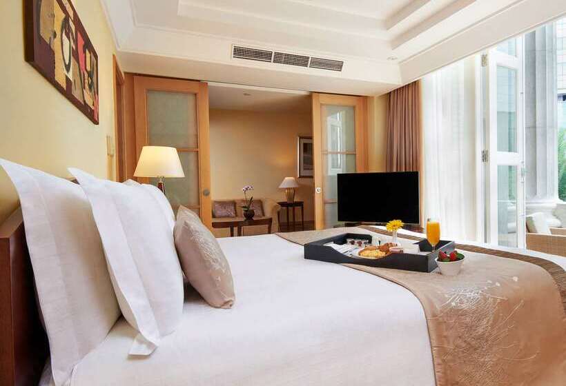 The Fullerton Hotel Singapore