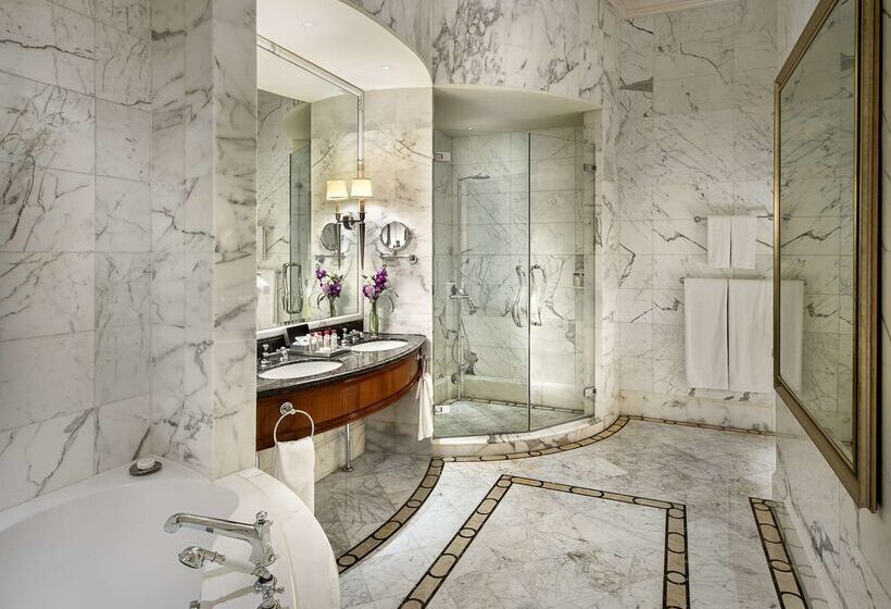 The Fullerton Hotel Singapore