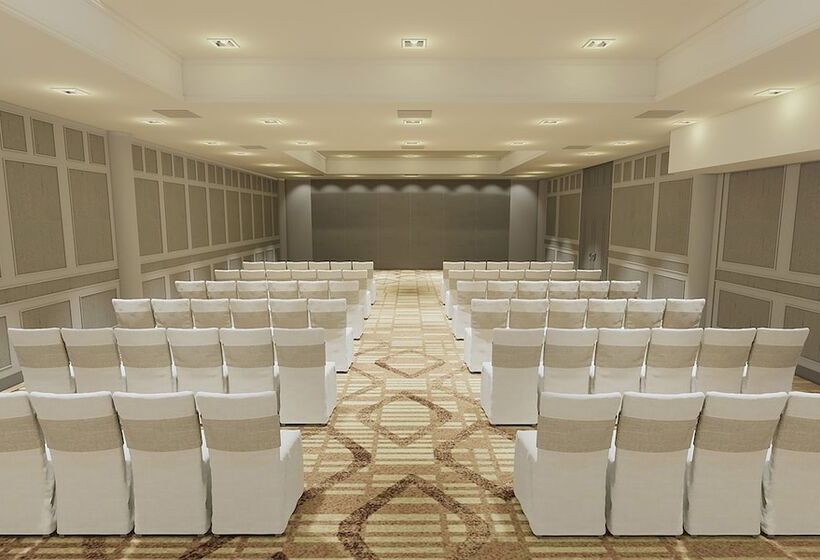 The Imperial Hotel & Convention Centre Phitsanulok