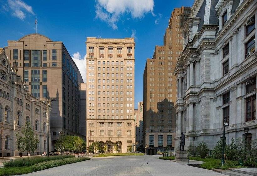 The Notary Hotel, Philadelphia, Autograph Collection