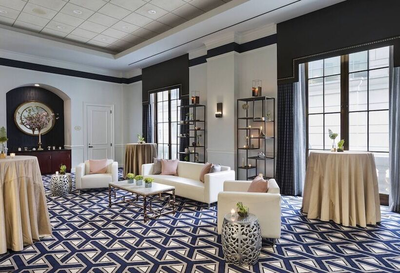 The Notary Hotel, Philadelphia, Autograph Collection