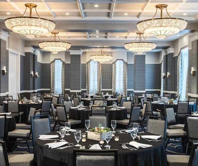 The Notary Hotel, Philadelphia, Autograph Collection