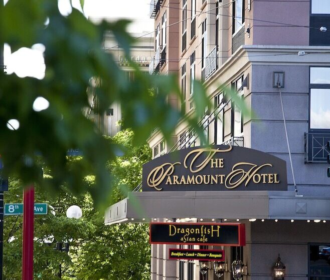 ホテル The Paramount