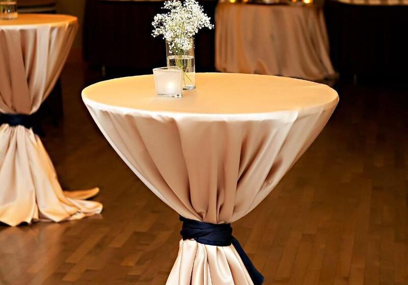 호텔 The Westin St. Louis