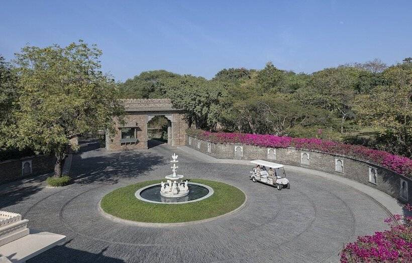 בית מלון כפרי Trident Udaipur